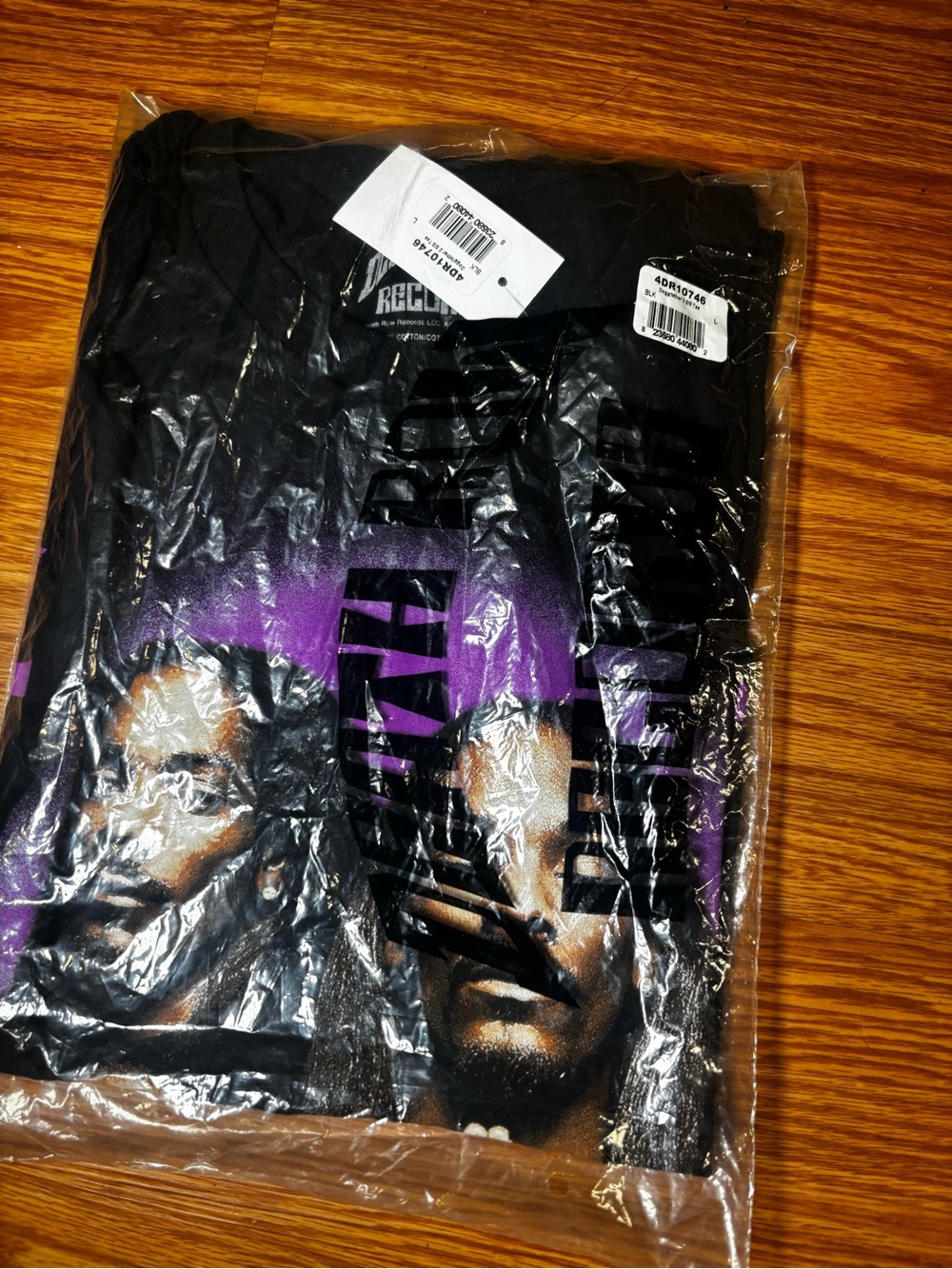 Snoop Dogg Graphic Black T-Shirt with Purple Accent and Face Print